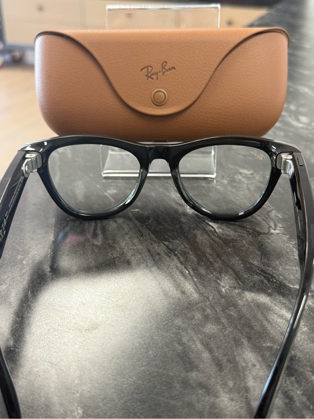 Ray-Ban Meta Skyler Black Cat-Eye Glasses with Brown Case - Picture 6 of 8